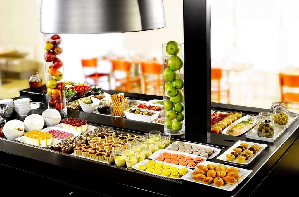 Campanile Orleans Ouest ~ La Chapelle-St-Mesmin Hotel Restaurant foto