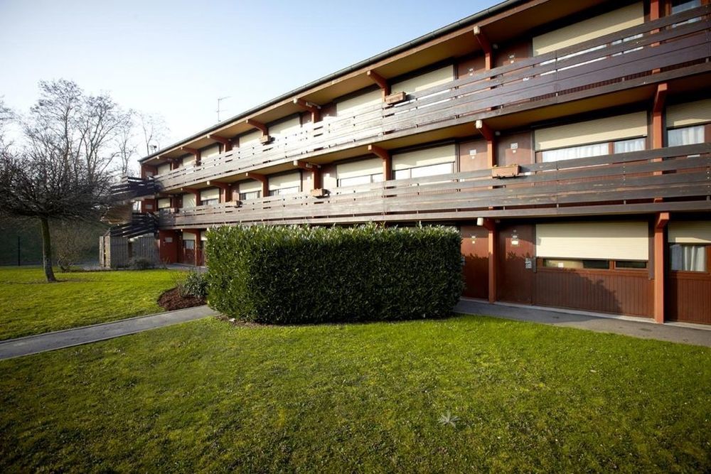Campanile Orleans Ouest ~ La Chapelle-St-Mesmin Hotel Buitenkant foto